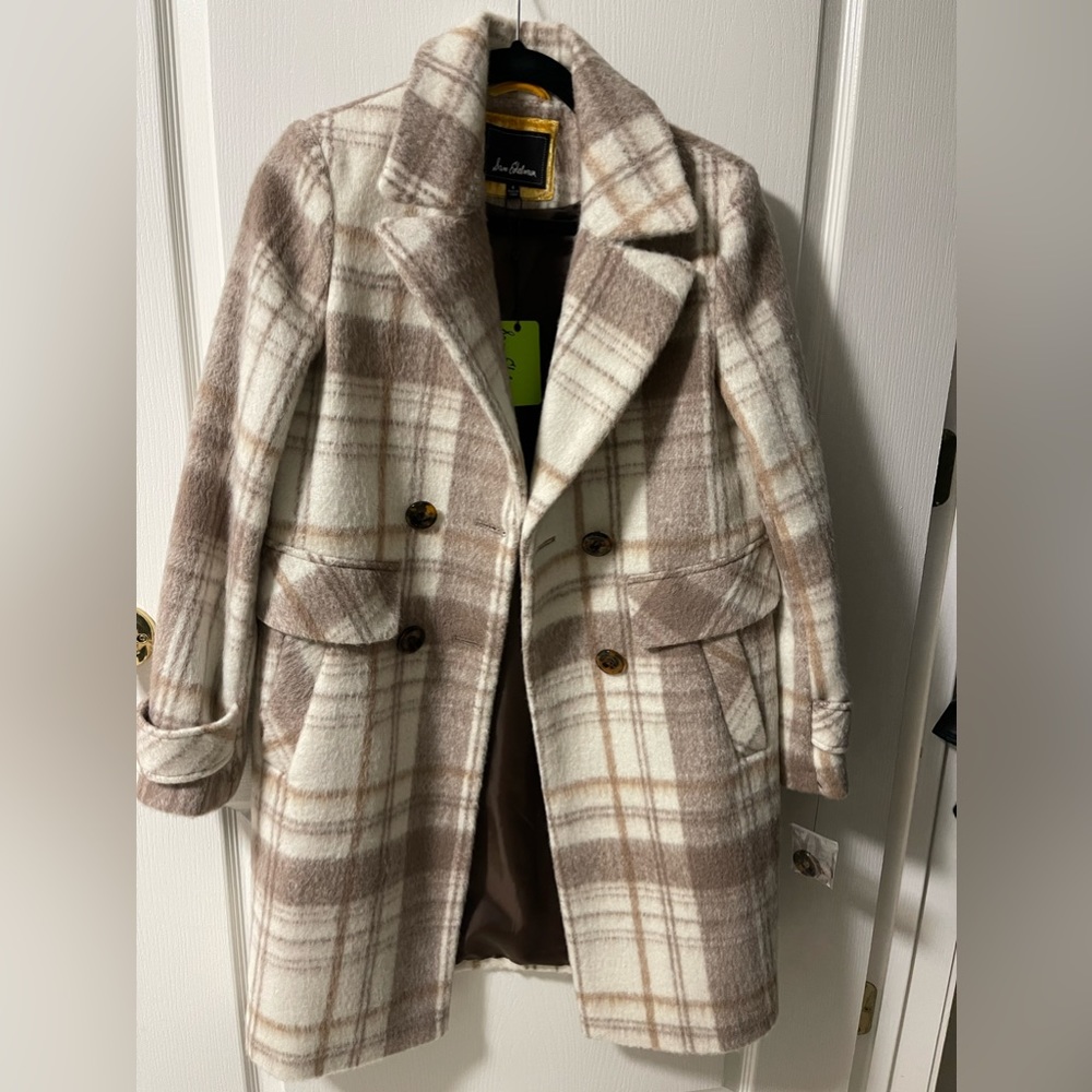 Sam Edelman plaid tan coat size 4, NWT never worn